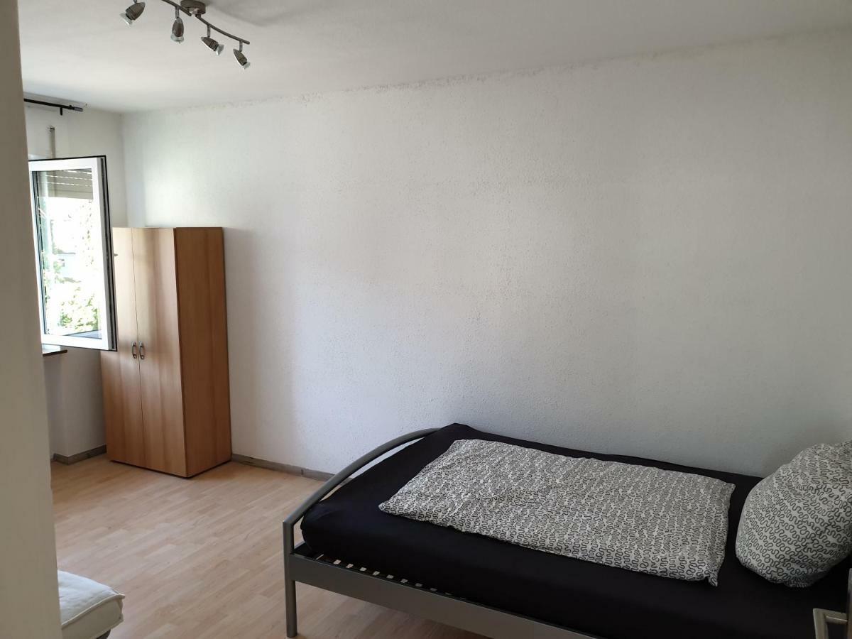 Ferienwohnung Schaefer- Arnold ฮูเดสไฮม์ แอม ไฮน์ ภายนอก รูปภาพ