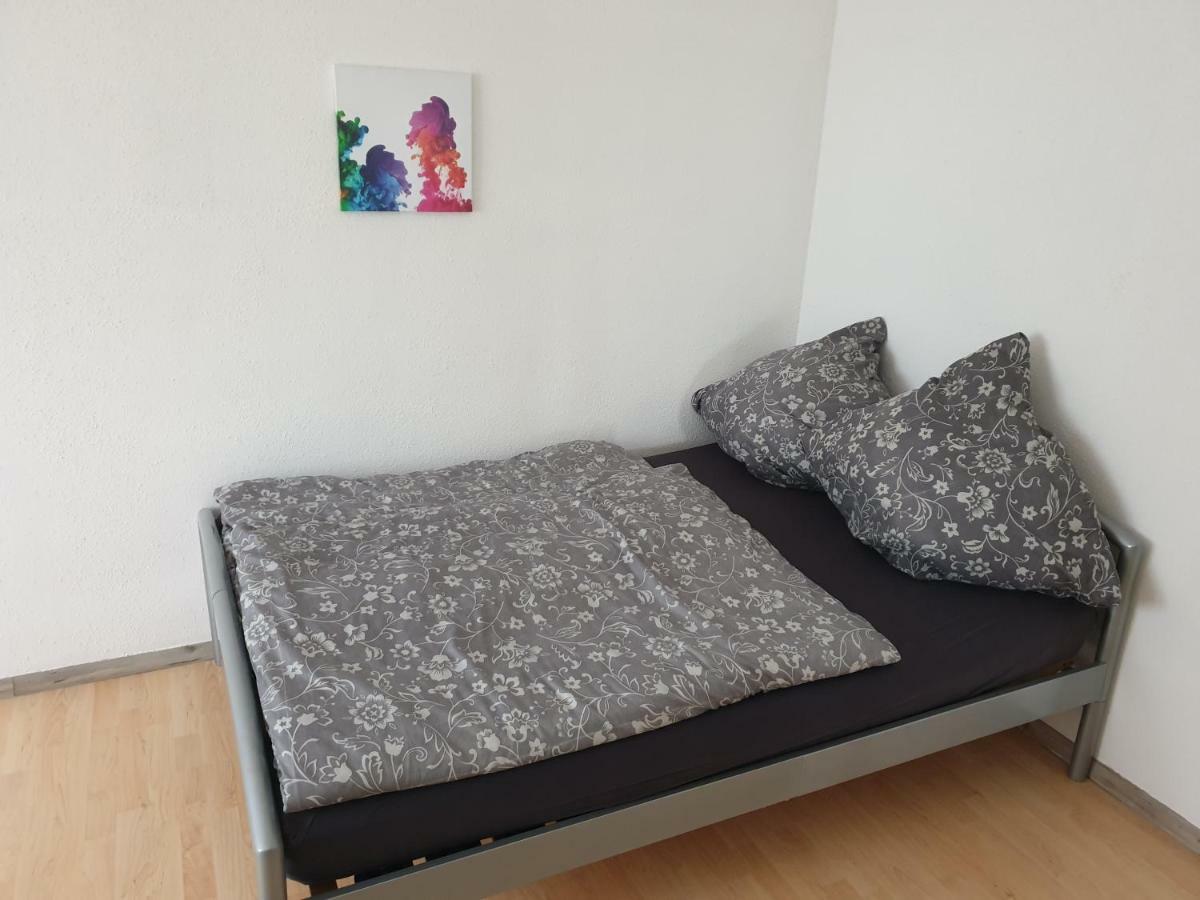 Ferienwohnung Schaefer- Arnold ฮูเดสไฮม์ แอม ไฮน์ ภายนอก รูปภาพ